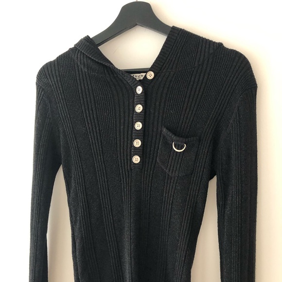 Black Top XS - Picture 2 of 6